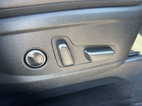 Used 2024 Hyundai Palisade Calligraphy image 37