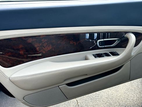 Used 2010 Bentley Continental GT w/ Convenience Specification Pkg image 15