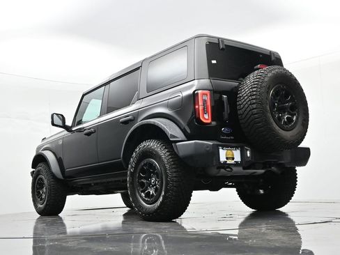 Used 2023 Ford Bronco Wildtrak AWD/4WD image 29