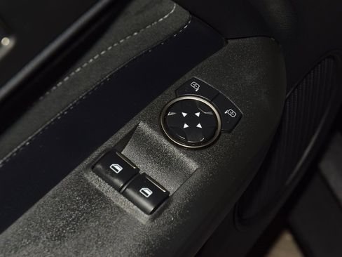 Used 2017 Ford Mustang Shelby GT350 image 47