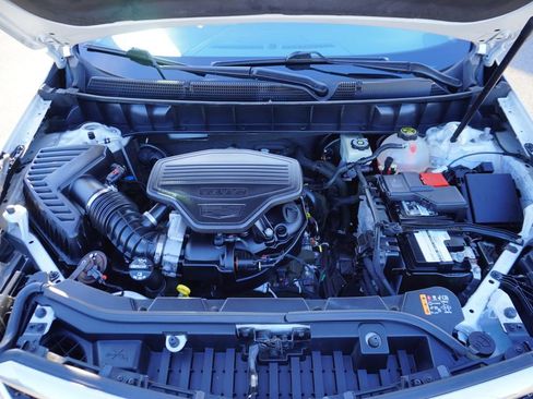 Used 2018 Cadillac XT5 Luxury w/ LPO, Sport Package image 33