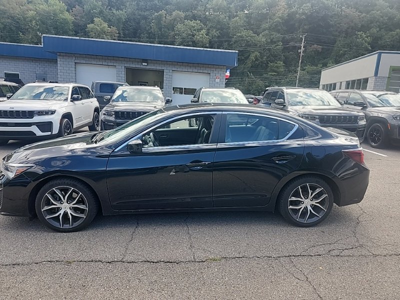Used 2022 Acura ILX w/ Premium Package FWD image 4