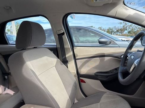 Used 2013 Ford Focus SE image 8