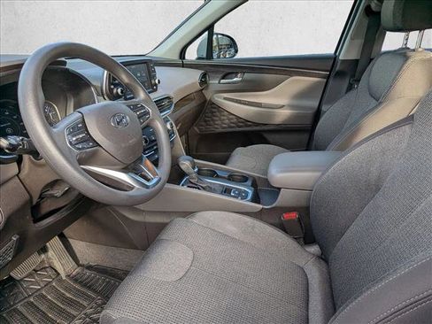 Used 2019 Hyundai Santa Fe SEL image 16