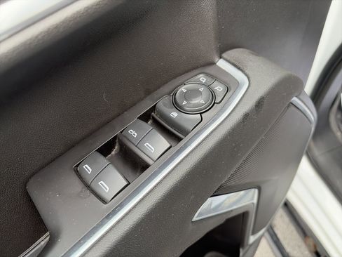 Used 2022 Chevrolet Silverado 1500 RST AWD/4WD image 19