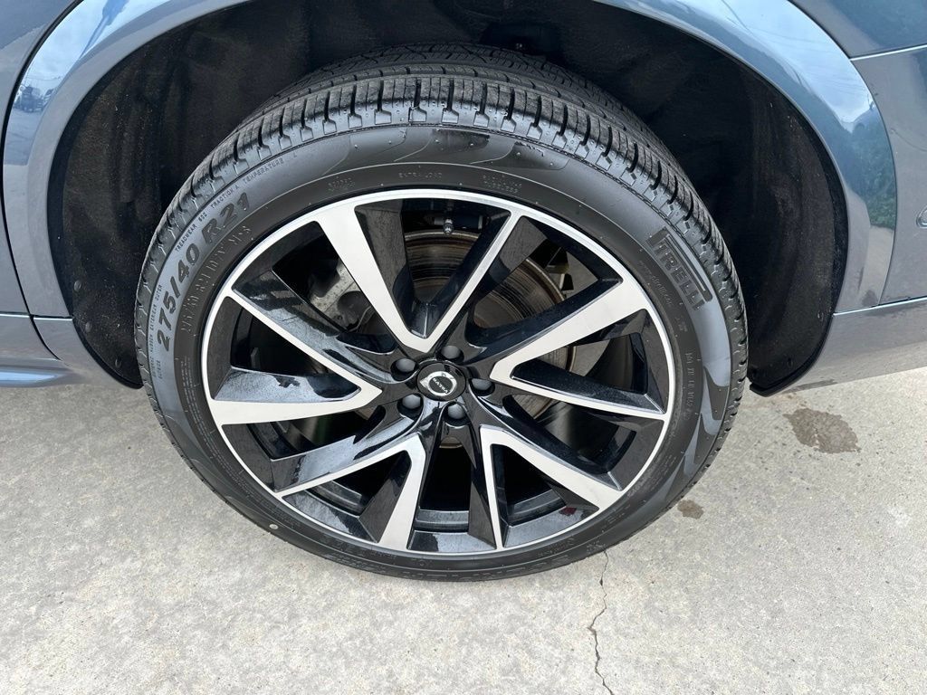 Certified 2024 Volvo XC90 B6 Ultimate w/ Protection Package Premier AWD/4WD image 19