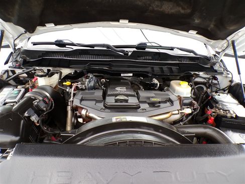 Used 2017 RAM 2500 Laramie image 3