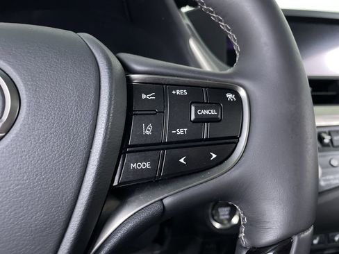 Used 2021 Lexus ES 250 w/ Premium Package image 28