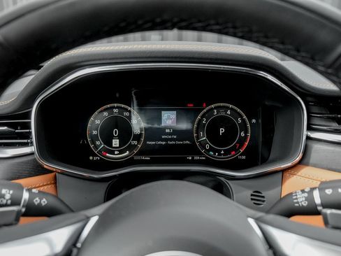 New 2026 Jaguar F-PACE R-Dynamic S image 12