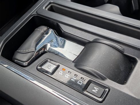 Used 2022 Ford F150 Lariat image 30