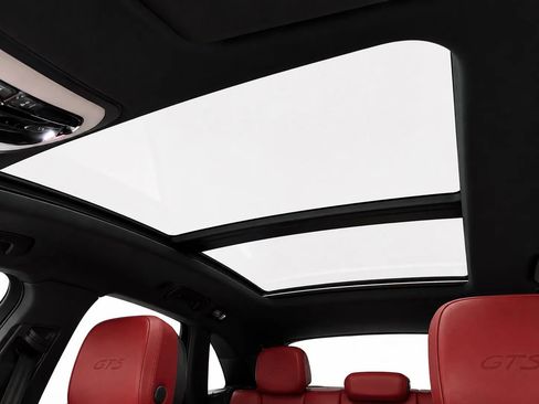 Used 2017 Porsche Macan GTS AWD/4WD image 49