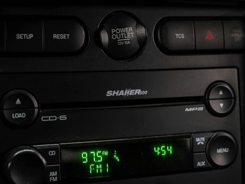 Used 2007 Ford Mustang GT Premium RWD image 31