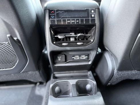 New 2025 Jeep Grand Cherokee L Laredo w/ Luxury Tech Group I image 26