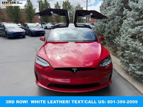 Used 2022 Tesla Model X AWD/4WD image 37