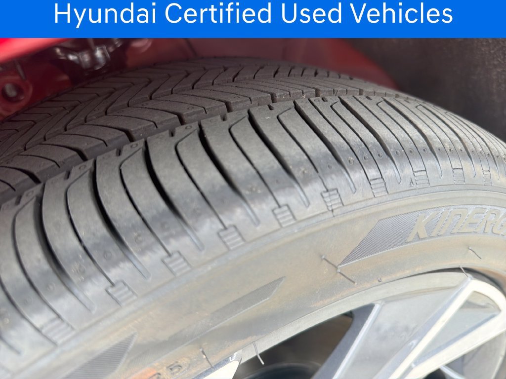 Certified 2026 Hyundai Elantra Limited FWD image 12