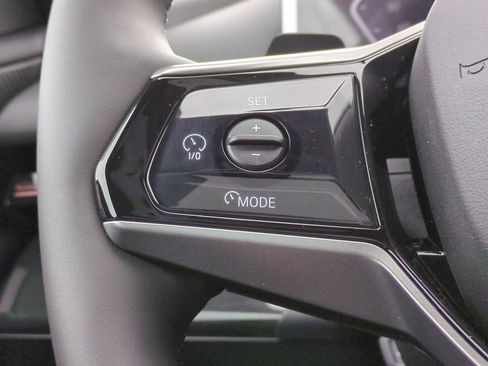 New 2026 BMW 530i xDrive image 25