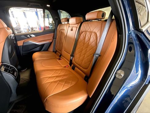 Certified 2023 BMW X5 sDrive40i w/ Premium Package image 19