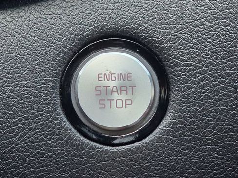 Used 2019 Kia Stinger GT image 13