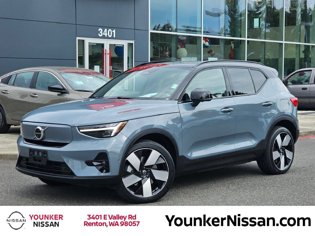 Used 2023 Volvo XC40 Recharge Ultimate AWD/4WD image 1