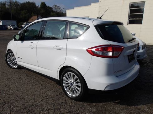 Used 2017 Ford C-MAX SE image 5