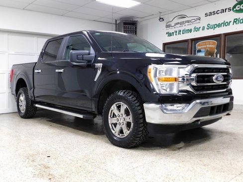 Used 2023 Ford F150 XLT w/ XTR Package image 5