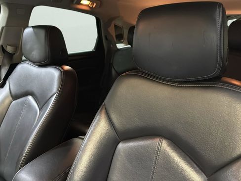 Used 2014 Cadillac SRX Base image 10