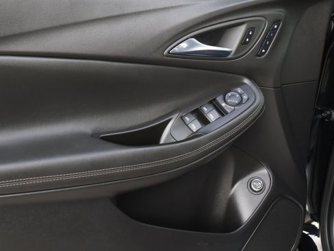 Used 2023 Buick Encore GX Essence w/ Experience Buick Package image 15