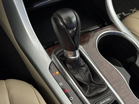 Used 2019 Acura TLX image 23