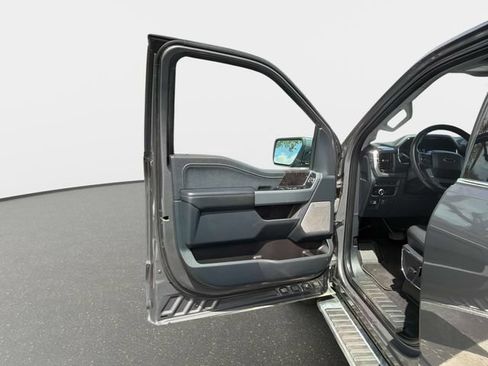 Used 2023 Ford F150 Lariat AWD/4WD image 36