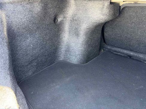 Used 2019 Nissan Versa SV FWD image 20