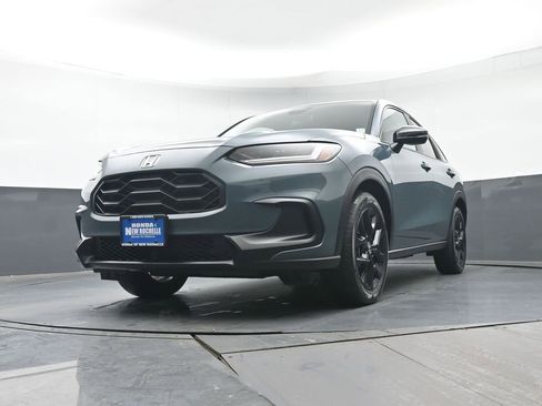 Used 2023 Honda HR-V Sport image 24