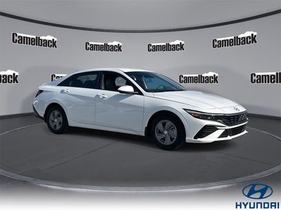 New 2026 Hyundai Elantra SE