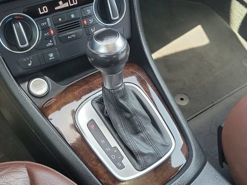 Used 2016 Audi Q3 2.0T Premium Plus FWD image 29