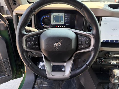 Used 2023 Ford Bronco Wildtrak AWD/4WD image 12