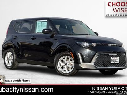 Used 2023 Kia Soul LX w/ Option Group 015