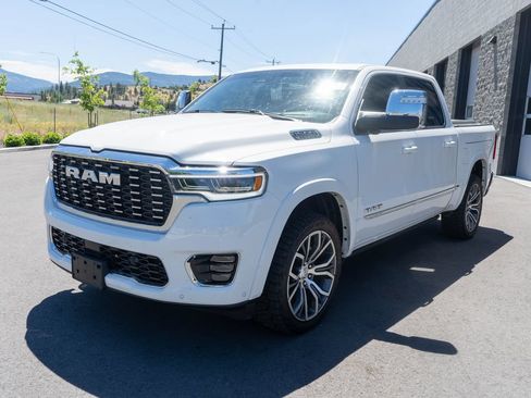 Used 2025 RAM 1500 Tungsten w/ Trailer Tow Group AWD/4WD image 3