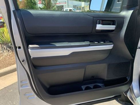 Used 2021 Toyota Tundra SR5 AWD/4WD image 17