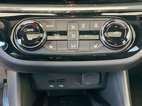 New 2026 Buick Envista Sport Touring w/ Convenience I Package image 11