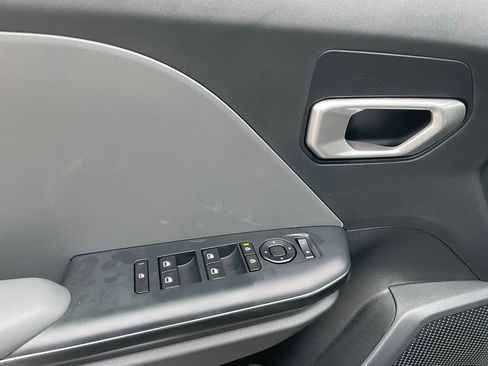 New 2026 Kia K4 LXS image 11