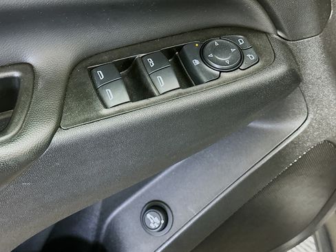 Used 2024 Chevrolet Equinox LT AWD/4WD image 15