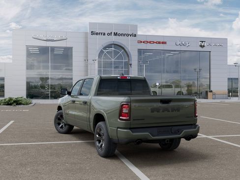 New 2026 RAM 1500 Big Horn AWD/4WD image 3