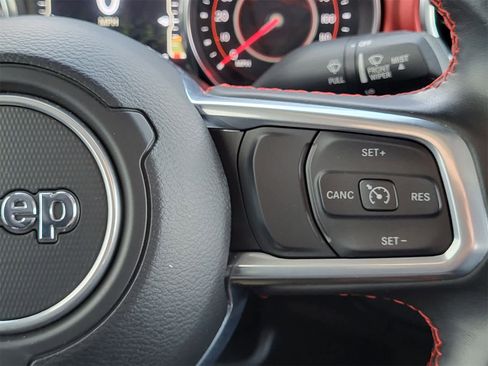 Used 2022 Jeep Gladiator Rubicon w/ Trailer Tow Package image 26