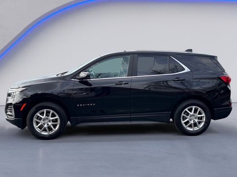 Used 2023 Chevrolet Equinox LT w/ Driver Convenience Package image 12