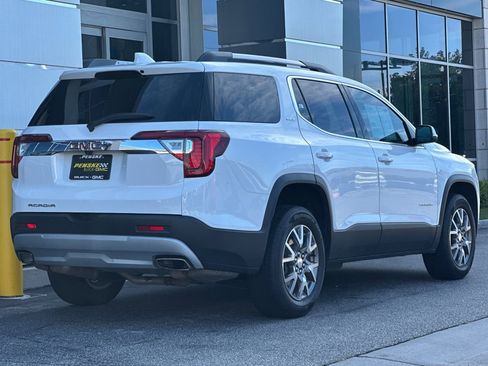 Used 2021 GMC Acadia SLT image 4