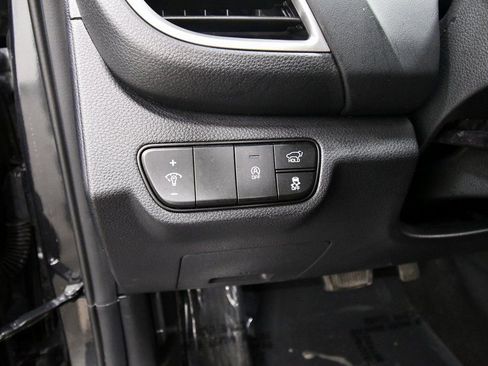 Certified 2025 Kia Seltos EX w/ EX Sunroof Package image 20