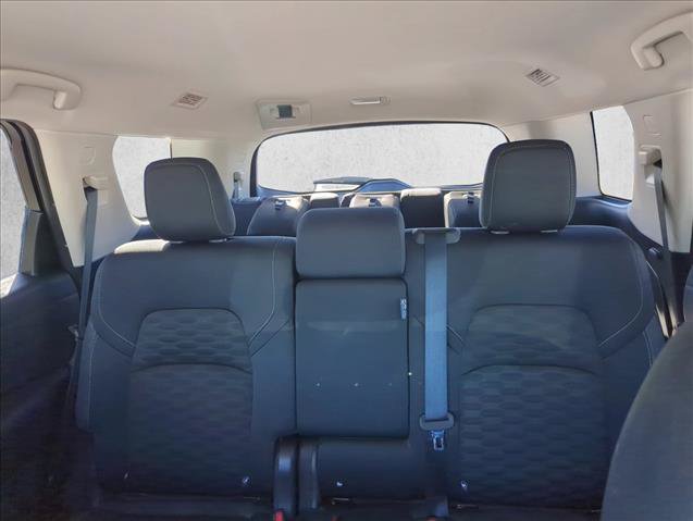 Used 2024 Nissan Pathfinder SV AWD/4WD image 25
