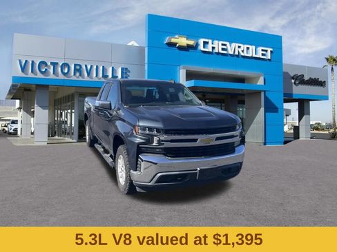 Used 2020 Chevrolet Silverado 1500 LT w/ Trailering Package AWD/4WD image 3