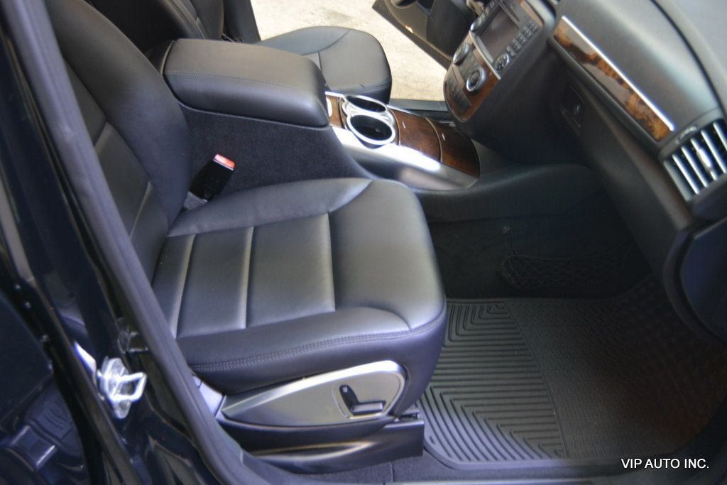 Used 2012 Mercedes-Benz R 350 BlueTEC 4MATIC image 21