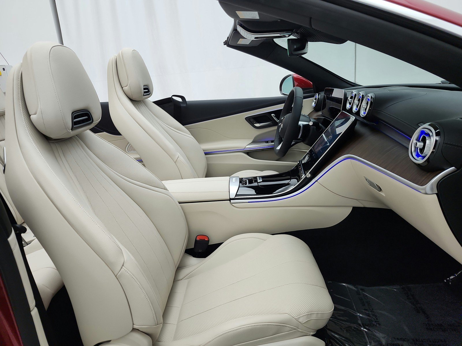 New 2027 Mercedes-Benz CLE 450 4MATIC Cabriolet image 15