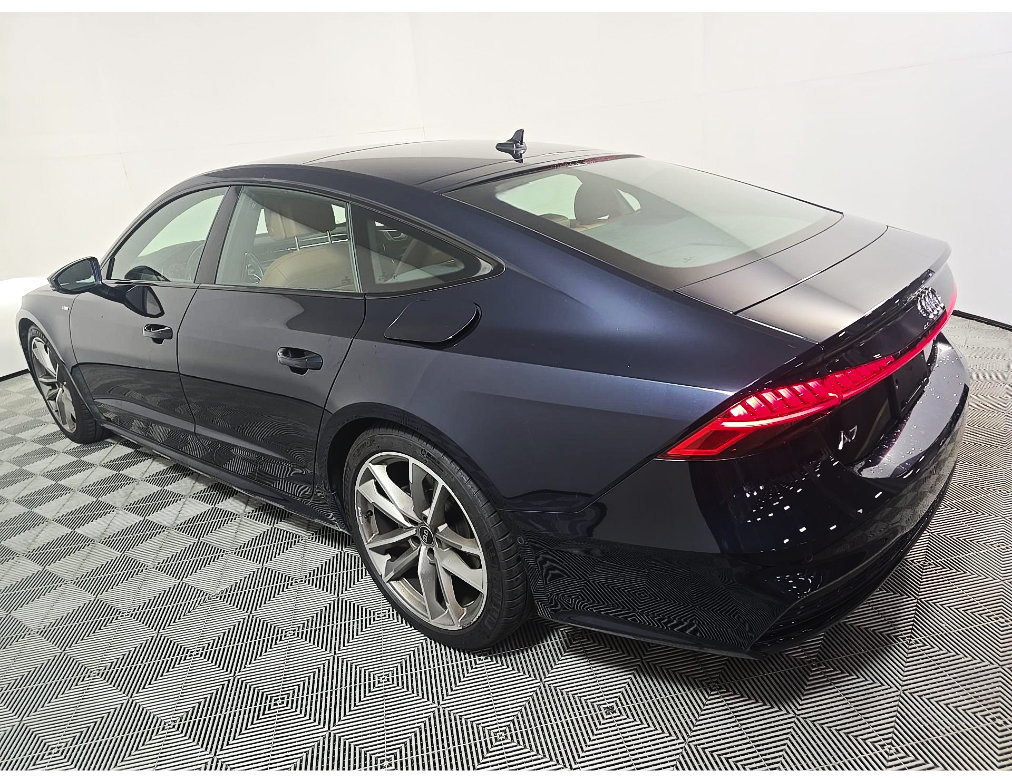 Used 2021 Audi A7 e Premium Plus AWD/4WD image 4